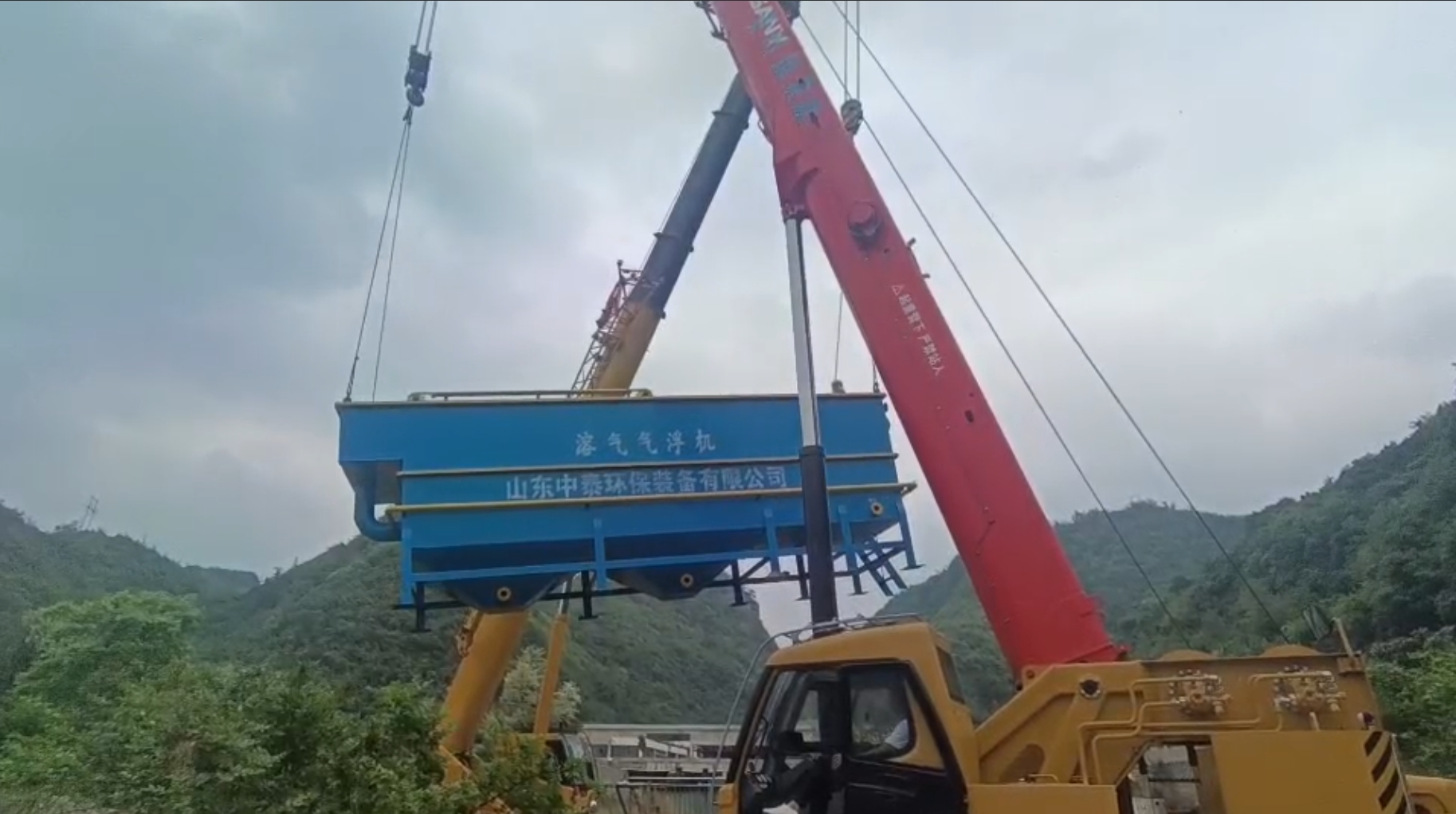 氣浮機，高效氣浮機，溶氣氣浮機，氣浮機安裝現(xiàn)場